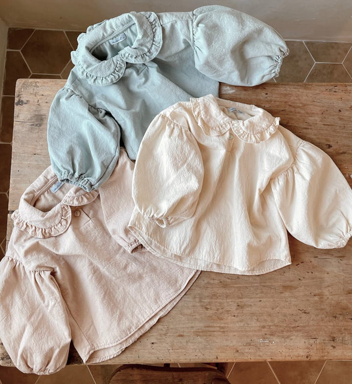 STUDIO M - Korean Children Fashion - #Kfashion4kids - Flat Frill Blouse - 11