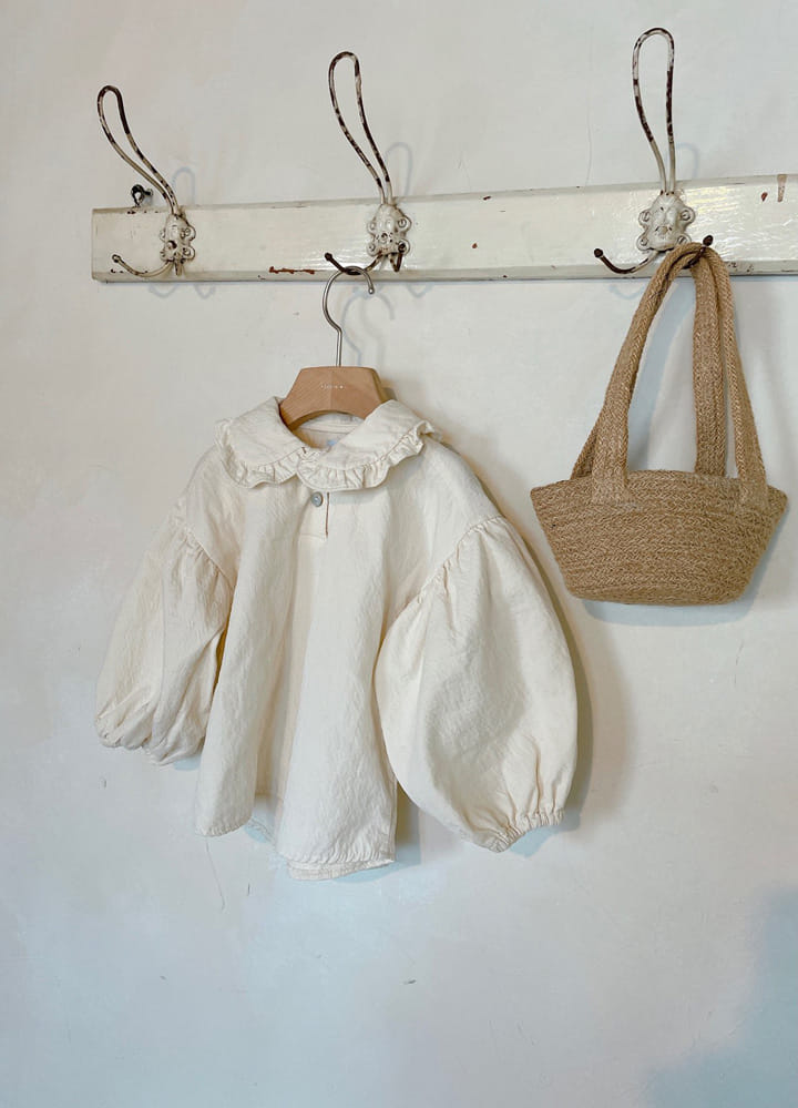 STUDIO M - Korean Children Fashion - #Kfashion4kids - Flat Frill Blouse - 3