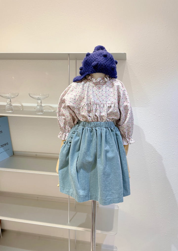 STUDIO M - Korean Children Fashion - #Kfashion4kids - Flower Fleece Blouse - 5
