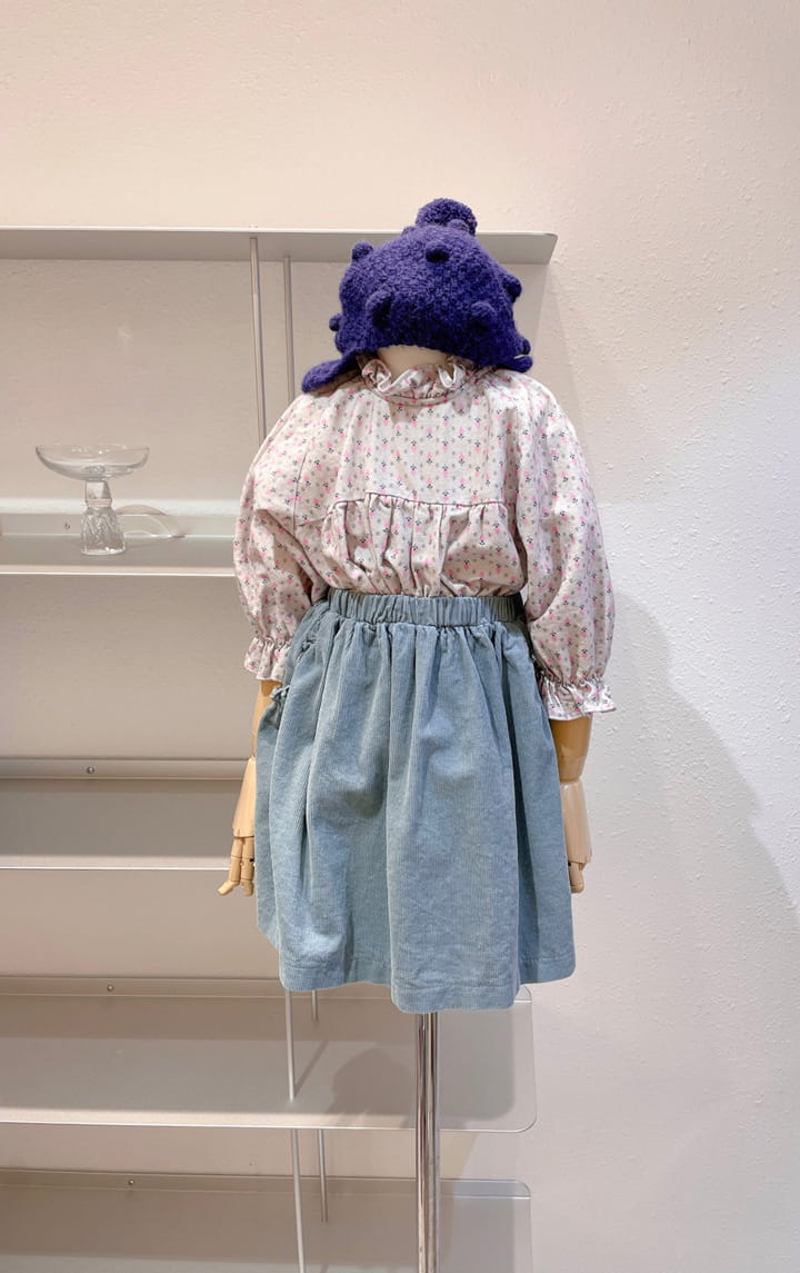 STUDIO M - Korean Children Fashion - #Kfashion4kids - Flower Fleece Blouse - 6