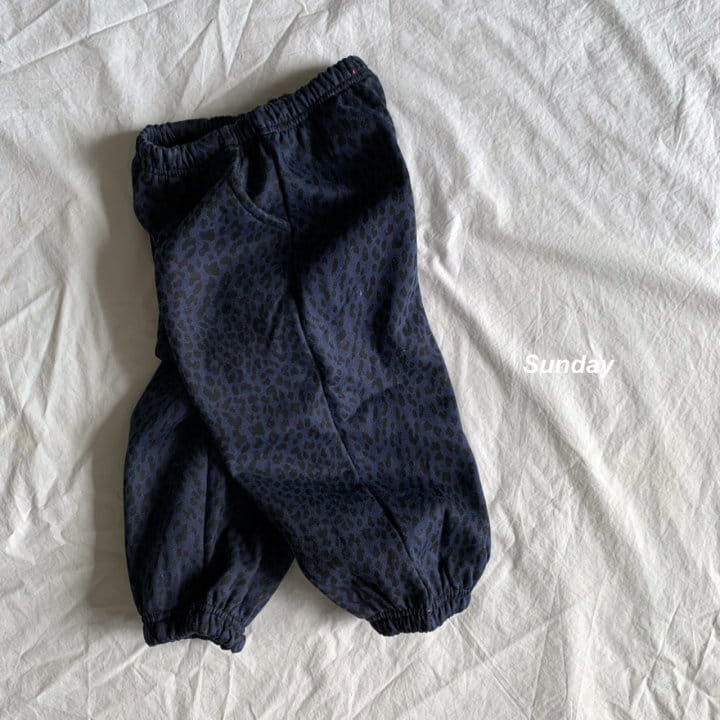 SUNDAY CLOSET - Korean Children Fashion - #Kfashion4kids - Leopard Fleece Jogger Pants - 4
