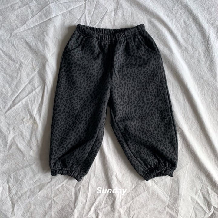 SUNDAY CLOSET - Korean Children Fashion - #Kfashion4kids - Leopard Fleece Jogger Pants - 5