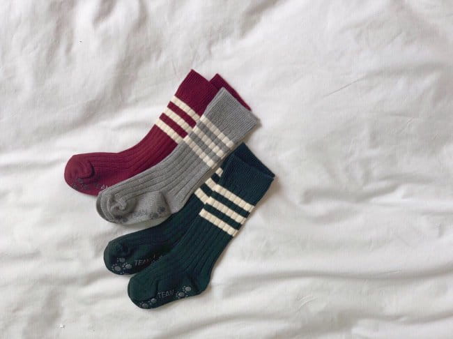TEAMAND - Korean Children Fashion - #Kfashion4kids - 3 Stripes Rib Knee Socks - 6