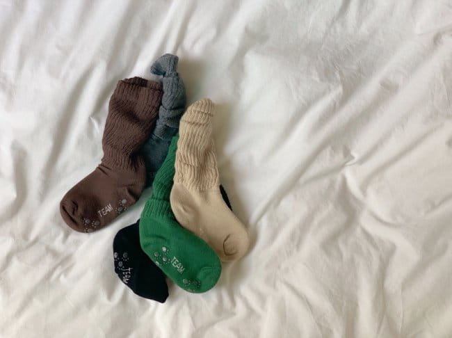 TEAMAND - Korean Children Fashion - #Kfashion4kids - Dark Loose Fit Socks [set of 5] - 5