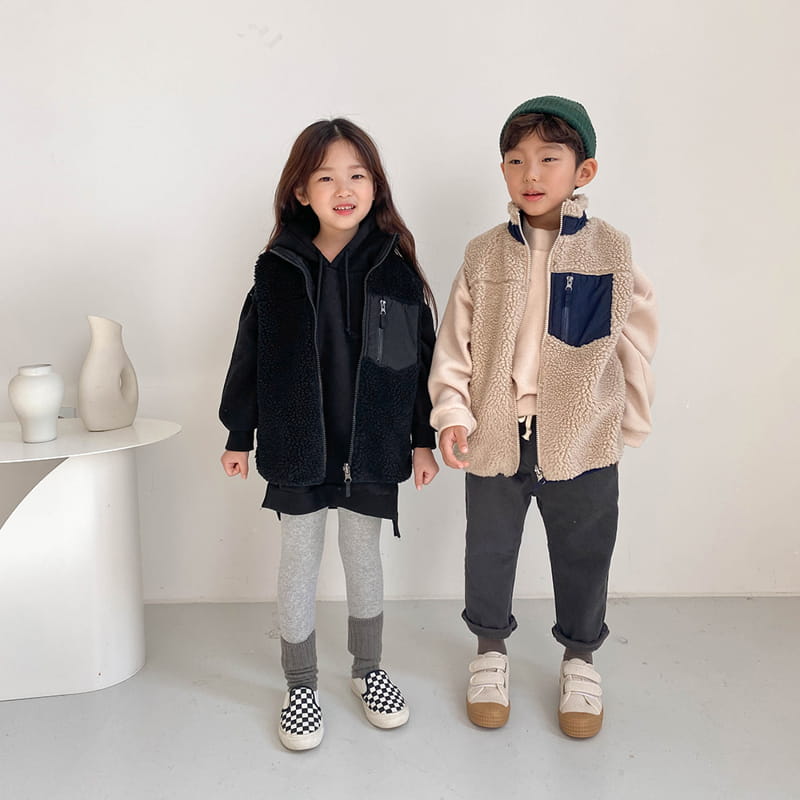 WITTY BOY - Korean Children Fashion - #Kfashion4kids - Travel Reversible Vest - 3
