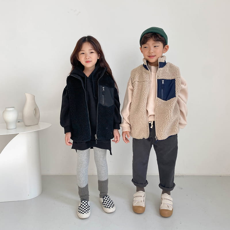 WITTY BOY - Korean Children Fashion - #Kfashion4kids - Travel Reversible Vest - 4