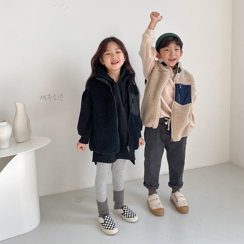 WITTY BOY - Korean Children Fashion - #Kfashion4kids - Travel Reversible Vest - 6