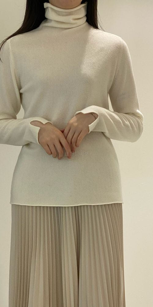 1968 - Korean Children Fashion - #Kfashion4kids - Sleece Slit Turtleneck