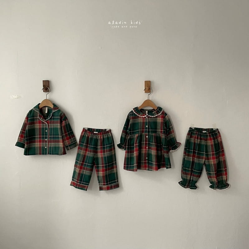 ALADIN - Korean Children Fashion - #Kfashion4kids - Chirstmas Pajamas