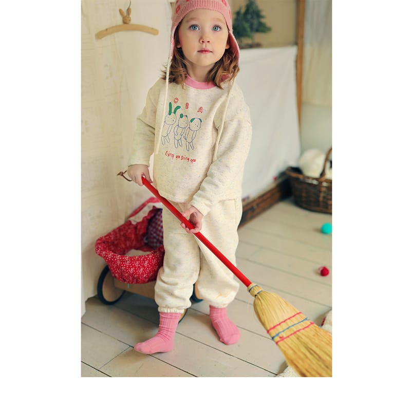 AMBER - Korean Children Fashion - #Kfashion4kids - Dingdong Top Bottom Set