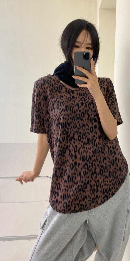ANOTHER AVENUE - Korean Children Fashion - #Kfashion4kids - Leopard Pad Short Sleeves Tee - 2
