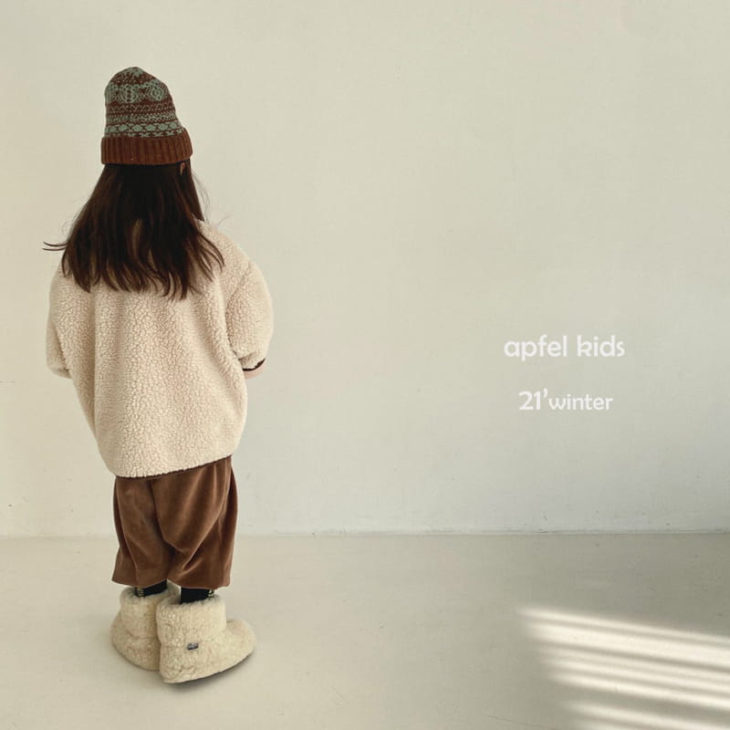 APFEL - Korean Children Fashion - #Kfashion4kids - Bboglei Coat with Mom - 4