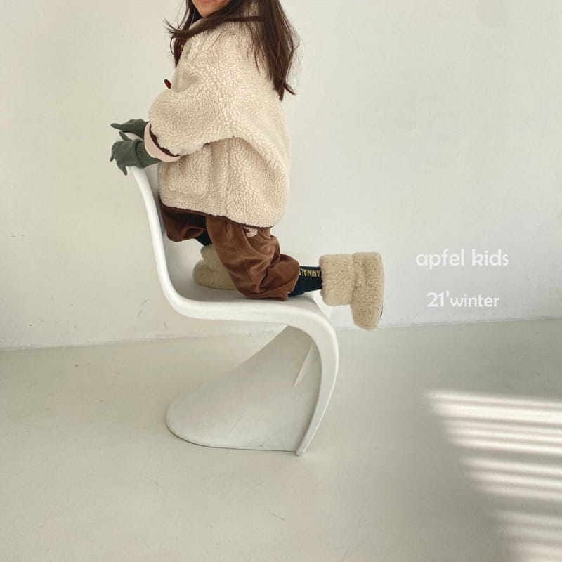 APFEL - Korean Children Fashion - #Kfashion4kids - Bboglei Coat with Mom - 9