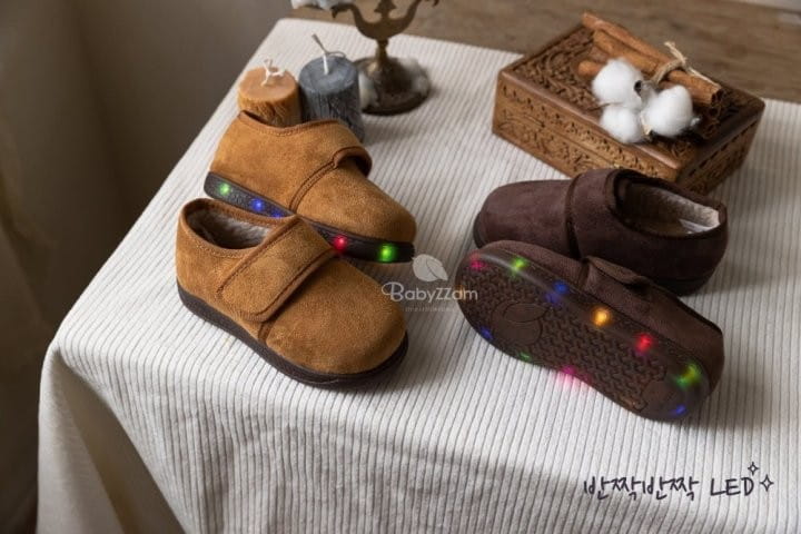 BABYZZAM - Korean Children Fashion - #Kfashion4kids - LED Casper Slip-on