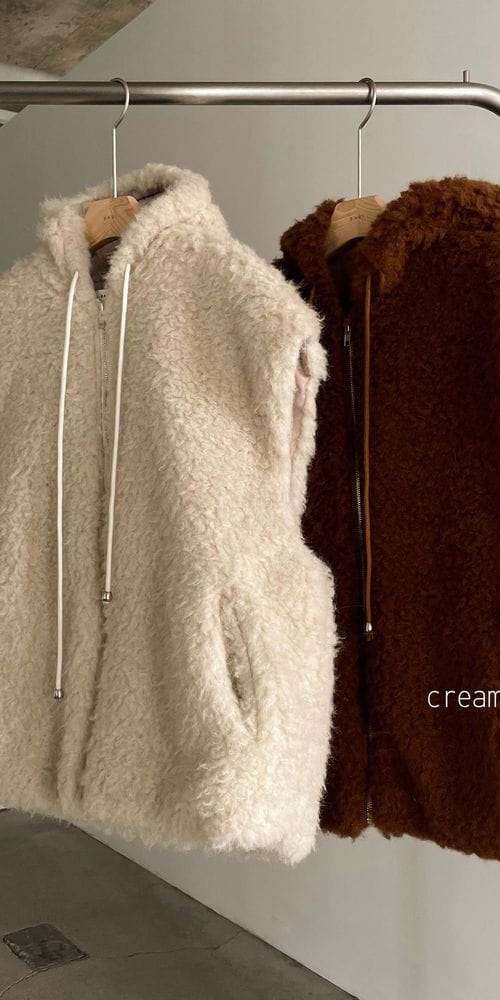BARI - Korean Children Fashion - #Kfashion4kids - Fluffy Hoody Vest