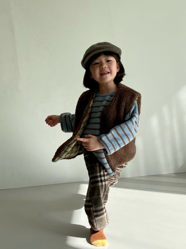 BON BON BUTIK - Korean Children Fashion - #Kfashion4kids - Fleece Reversible Vest - 9