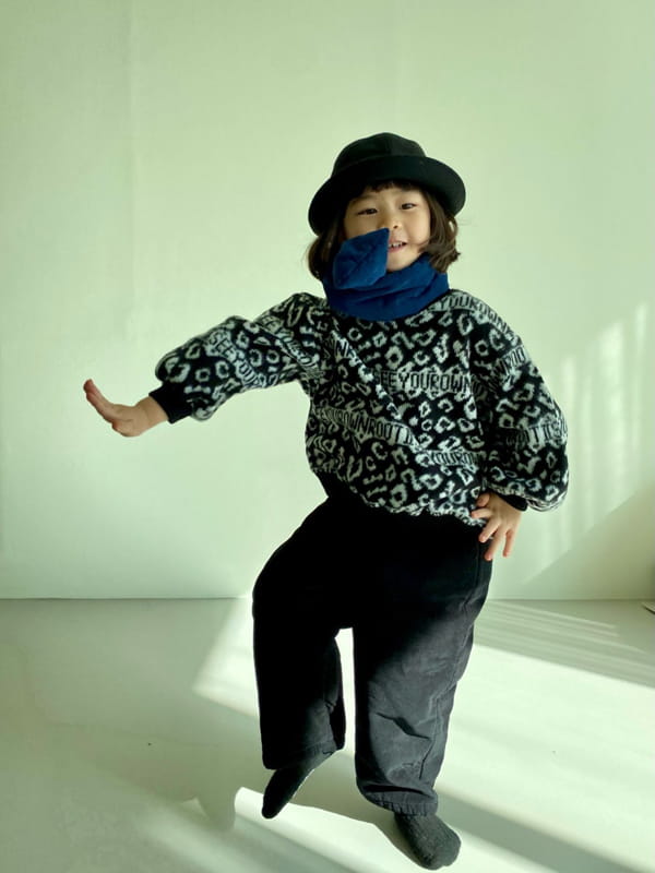 BON BON BUTIK - Korean Children Fashion - #Kfashion4kids - Carnal Bonding Muffler - 3