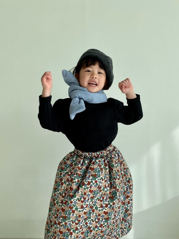 BON BON BUTIK - Korean Children Fashion - #Kfashion4kids - Carnal Bonding Muffler - 8