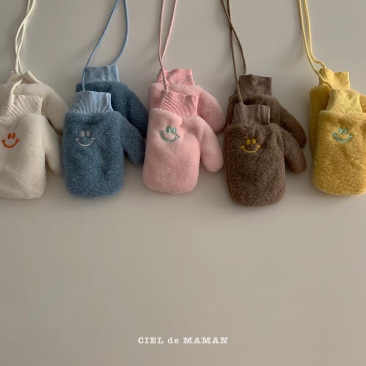 CIEL DE MAMAN - Korean Children Fashion - #Kfashion4kids - Smile Face Gloves - 2