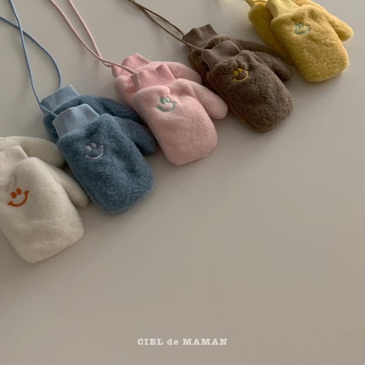 CIEL DE MAMAN - Korean Children Fashion - #Kfashion4kids - Smile Face Gloves - 5