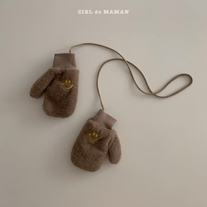 CIEL DE MAMAN - Korean Children Fashion - #Kfashion4kids - Smile Face Gloves - 6