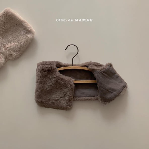 CIEL DE MAMAN - Korean Children Fashion - #Kfashion4kids - Fluffy Cape