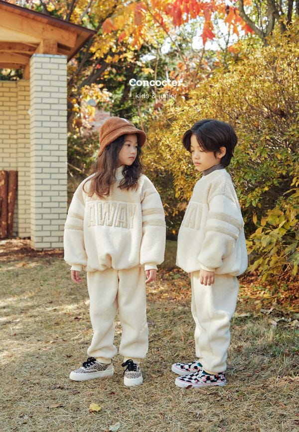 CONCOCTER - Korean Children Fashion - #Kfashion4kids - Away Bboglei Top Bottom Set - 12