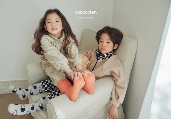 CONCOCTER - Korean Children Fashion - #Kfashion4kids - Flower Fleece Top Bottom Set - 6