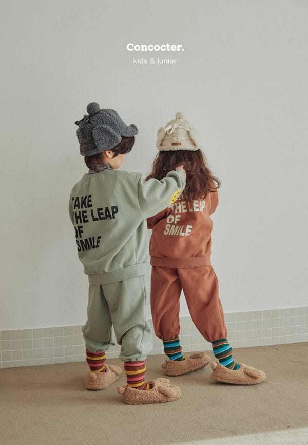 CONCOCTER - Korean Children Fashion - #Kfashion4kids - Sleeves Smile Top Bottom Set - 7