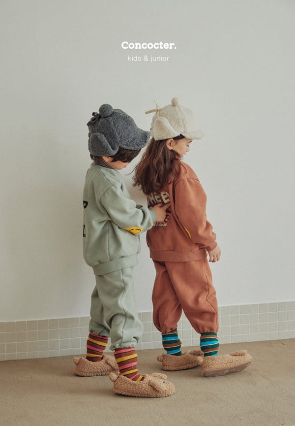 CONCOCTER - Korean Children Fashion - #Kfashion4kids - Sleeves Smile Top Bottom Set - 8