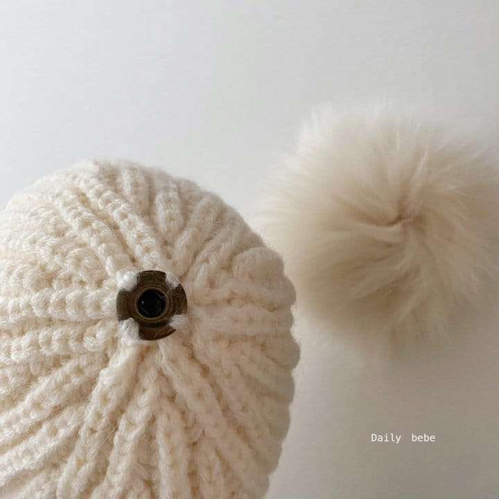 DAILY BEBE - Korean Children Fashion - #Kfashion4kids - Pom Pom Beanie - 7