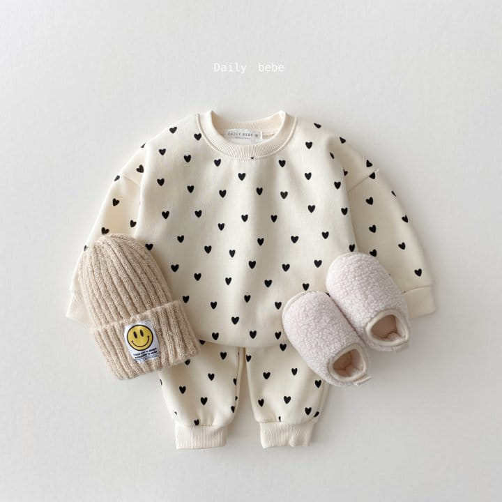 DAILY BEBE - Korean Children Fashion - #Kfashion4kids - Heart Top Bottom Set