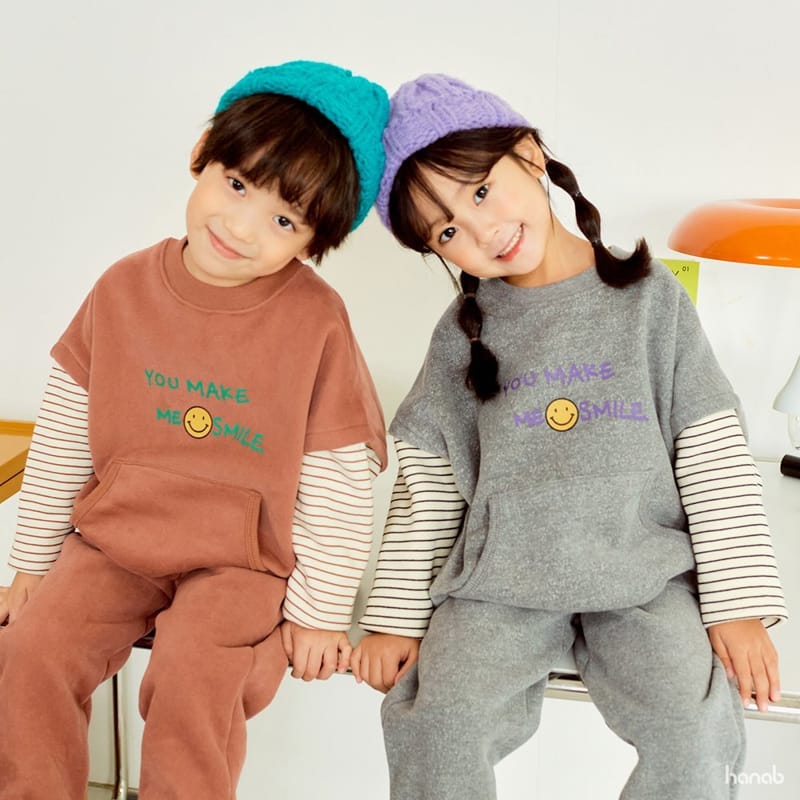 HANAB - Korean Children Fashion - #Kfashion4kids - Vest Layered Top Bottom Set - 4
