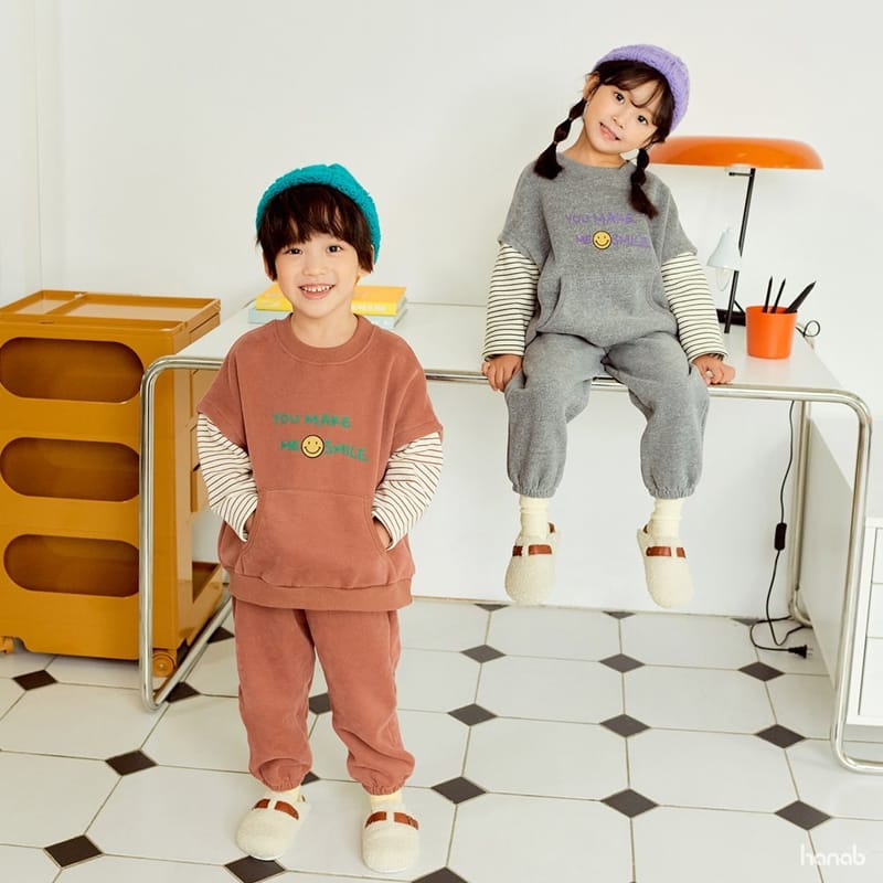 HANAB - Korean Children Fashion - #Kfashion4kids - Vest Layered Top Bottom Set - 5