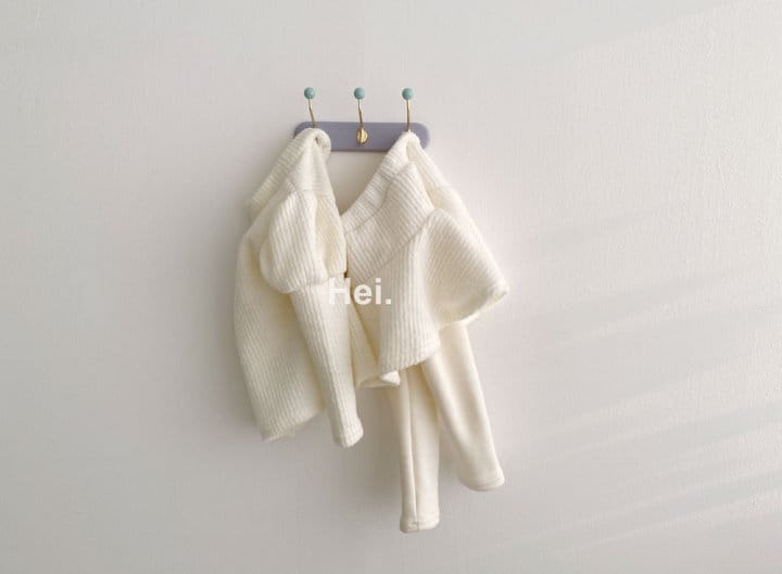 HEI - Korean Children Fashion - #Kfashion4kids - Cream Turtleneck Tee - 7
