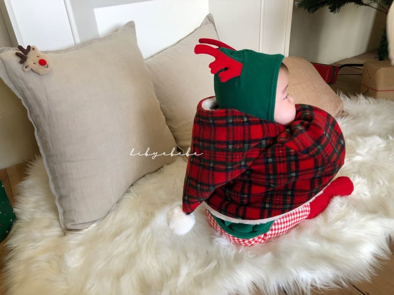 HI BYEBEBE - Korean Children Fashion - #Kfashion4kids - Santa Check Cape Reversible - 11