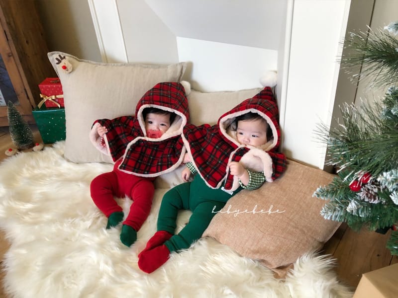 HI BYEBEBE - Korean Children Fashion - #Kfashion4kids - Santa Check Cape Reversible - 9