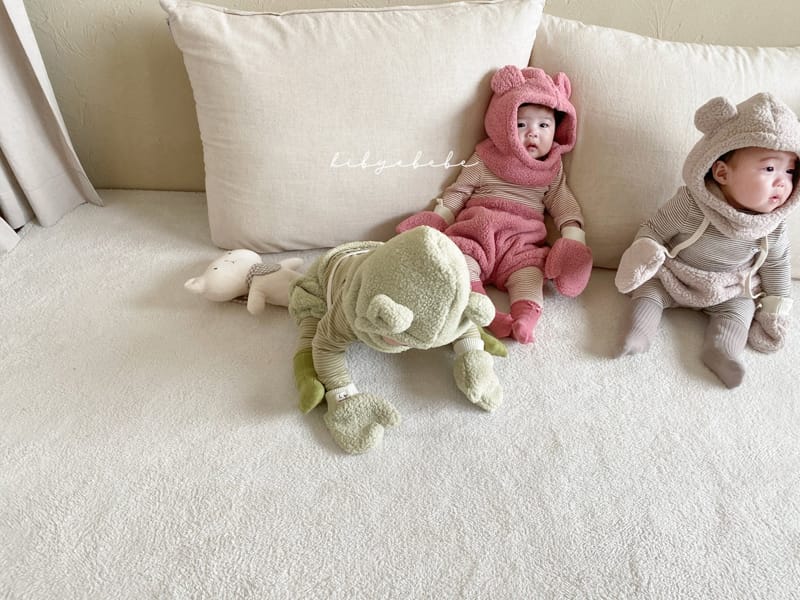 HI BYEBEBE - Korean Children Fashion - #Kfashion4kids - Arctic Baby Three Bear Bloomer Warmer Gloves Set