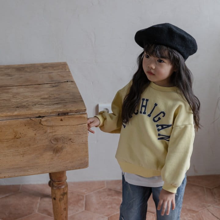 HONEYBEE - Korean Children Fashion - #Kfashion4kids - Michigan Sweatshirt