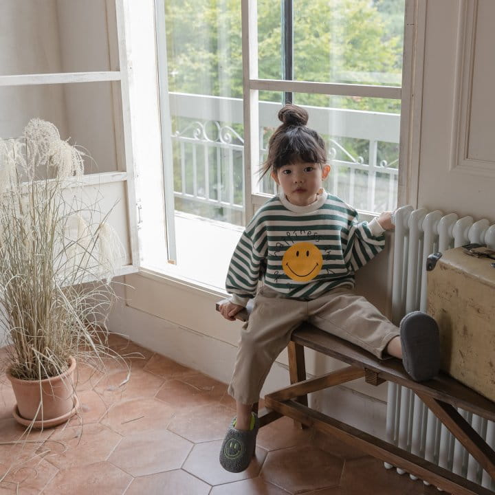 HONEYBEE - Korean Children Fashion - #Kfashion4kids - Stripes Smile Sweatshirt - 10