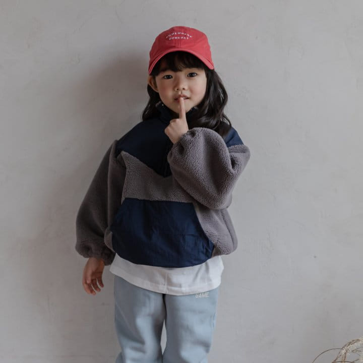 HONEYBEE - Korean Children Fashion - #Kfashion4kids - Color Fleece Sweatshirt