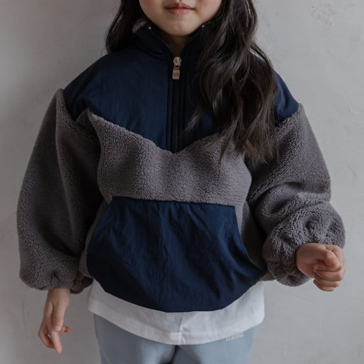 HONEYBEE - Korean Children Fashion - #Kfashion4kids - Color Fleece Sweatshirt - 7