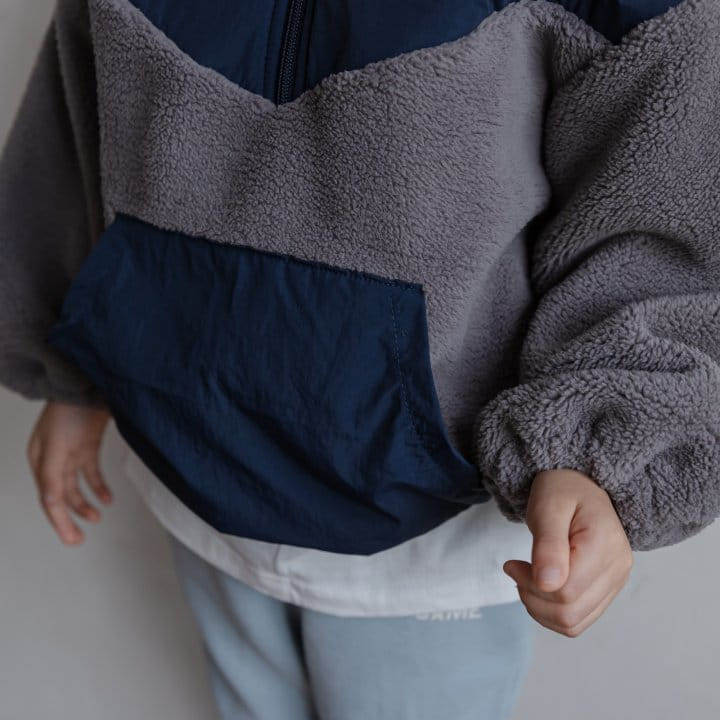 HONEYBEE - Korean Children Fashion - #Kfashion4kids - Color Fleece Sweatshirt - 9