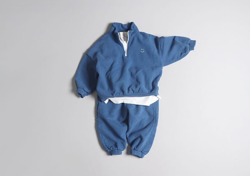 HYVAA - Korean Children Fashion - #Kfashion4kids - Smile Anorak Top Bottom Set - 6