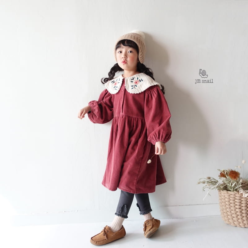 JM SNAIL - Korean Children Fashion - #Kfashion4kids - Margaret Collar Embroidery One-piece - 10