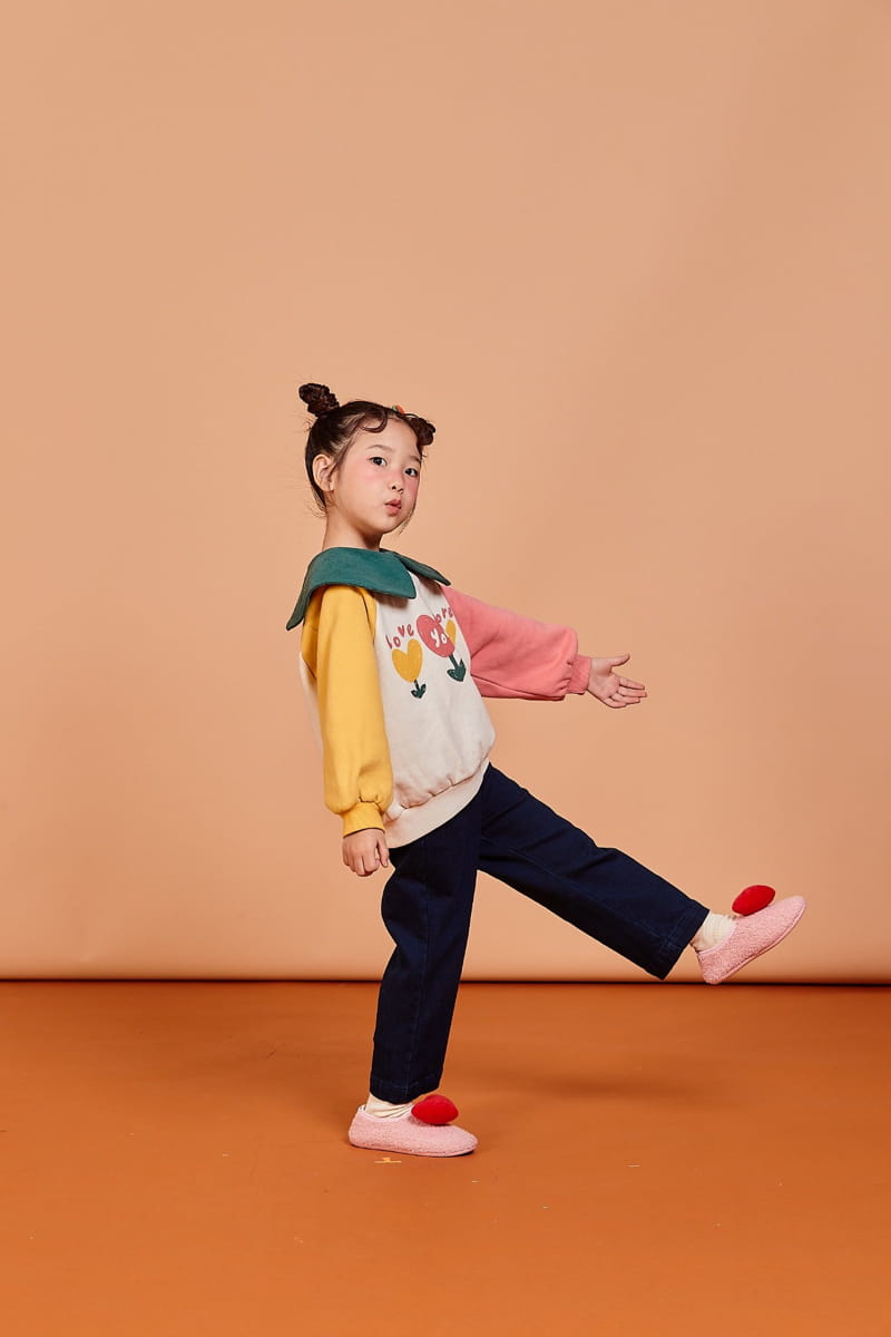 KOKOYARN - Korean Children Fashion - #Kfashion4kids - Flower Collar Sweatshirt - 8
