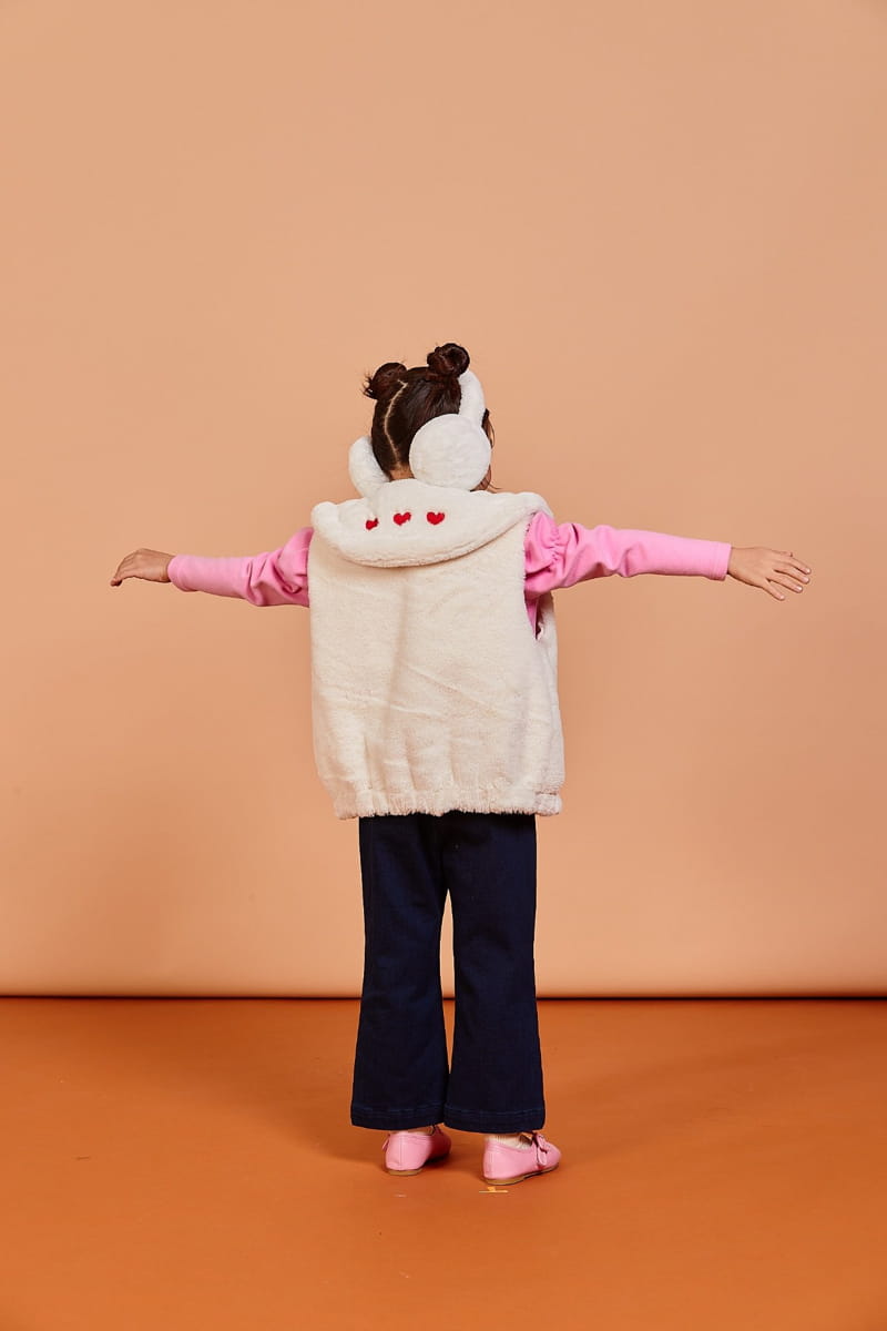 KOKOYARN - Korean Children Fashion - #Kfashion4kids - Mink Fluffy Collar Vest - 10