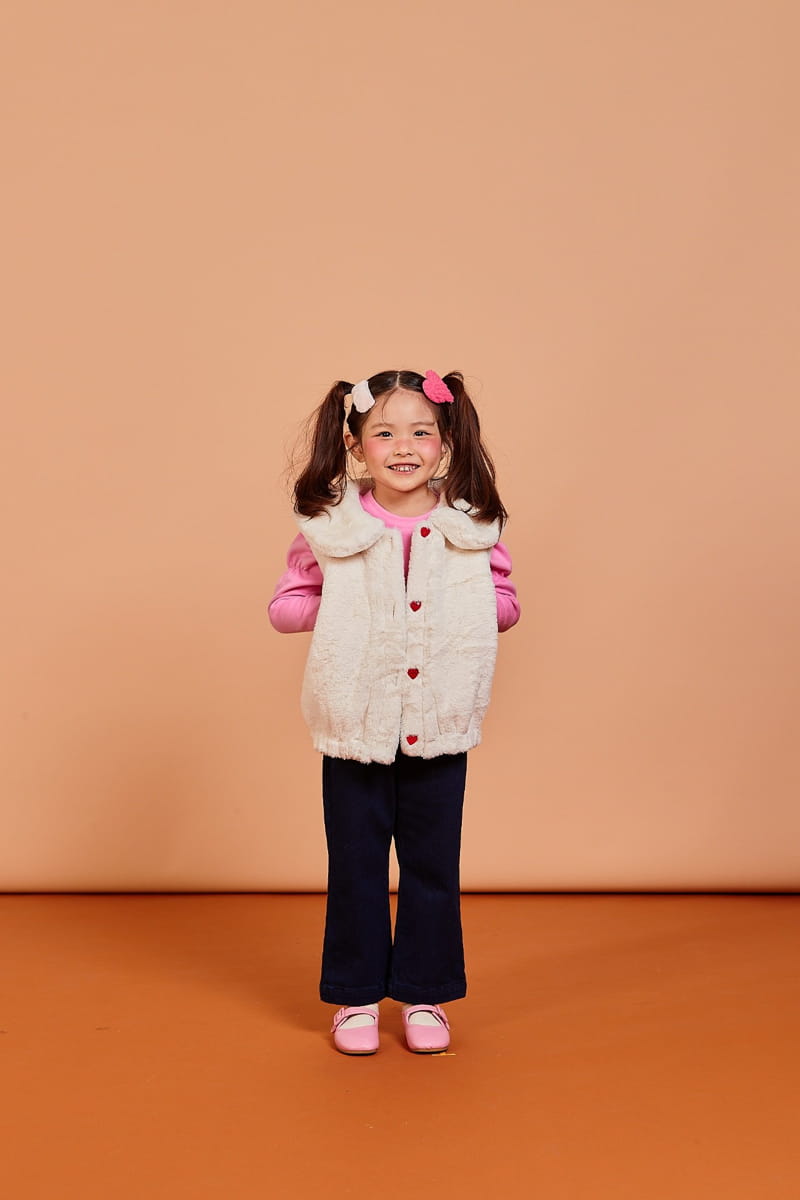 KOKOYARN - Korean Children Fashion - #Kfashion4kids - Mink Fluffy Collar Vest - 5