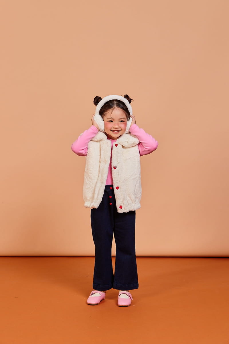 KOKOYARN - Korean Children Fashion - #Kfashion4kids - Mink Fluffy Collar Vest - 8