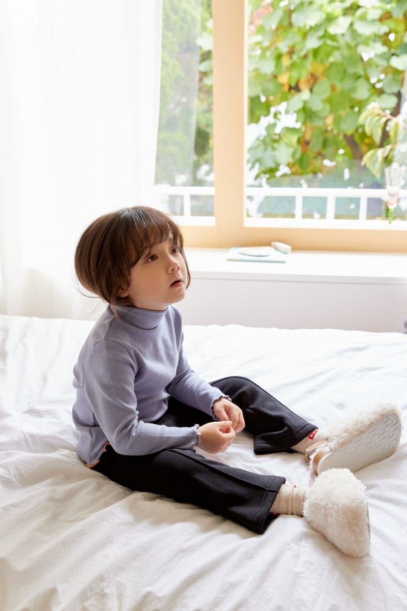 LA CHOUCHOU - Korean Children Fashion - #Kfashion4kids - Shu Shu Half Turtleneck Tee - 10